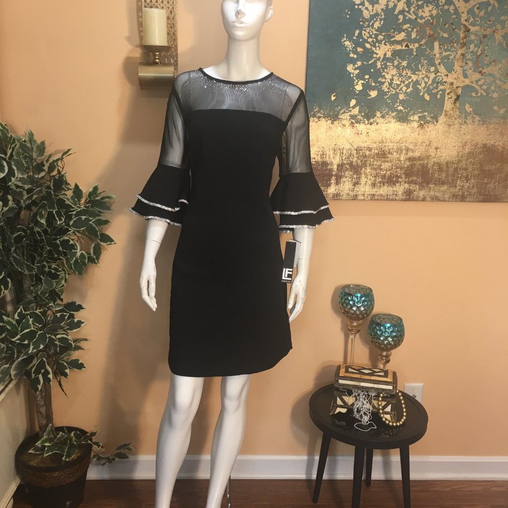 Leslie Fay Mesh Short Layered Bell Sleeve  Round Neck Sheath Dress size 6